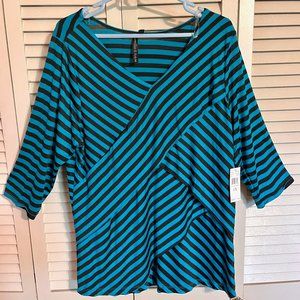 Allie & Rob II Tunic * Size 1X * Blue Black* 3/4 Sleeves * Drape Front * NWT